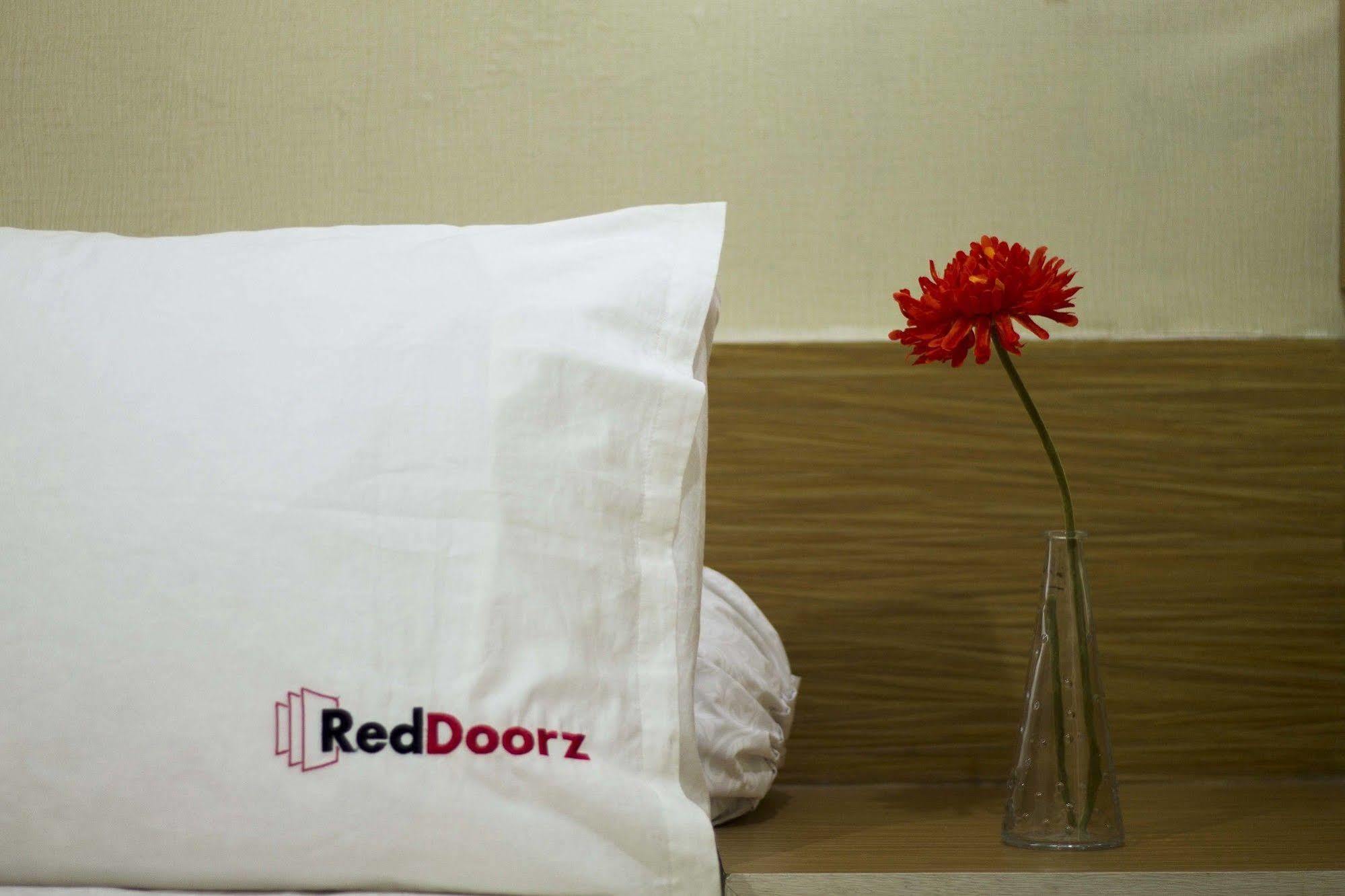 Reddoorz @ Tanjung Benoa 호텔 누사두아 외부 사진